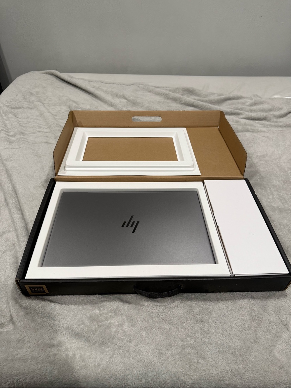 HP ENVY 17t-cw100